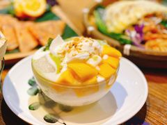 yyds椰子斑斓冰淇淋-泰妃殿(宏伊国际广场店)