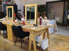 -肆兮眼镜·蔡司·徕卡战略合作店(大坪店)