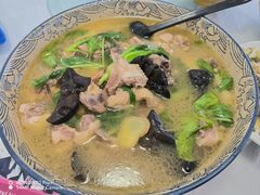 整鸡煲-山涧阁农家菜(南北湖店)