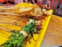 -串门邻居串串火锅(云南南路店)