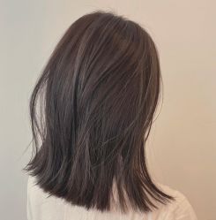 -变画·发型STUDIO