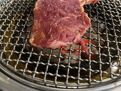 -啊美丽炭火烤肉(滑翔一店)
