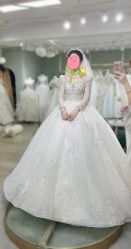 -莫小姐婚纱
