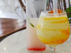 -共舞时光猫咖·狗咖(新街口店)