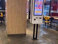 -麦当劳(国家体育场南路店)