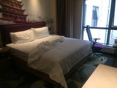 -兰州步行街希尔顿欢朋酒店