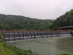 -梅岭月亮湾山体公园