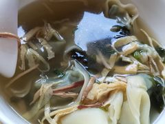 荠菜大馄饨-熙盛源(凤凰街店)