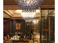 -龙虾酒吧扒房(宁波香格里拉店)