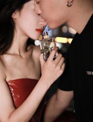 -YVESSAINTLAURENT