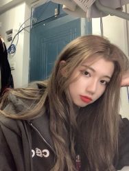 -AYO SALON