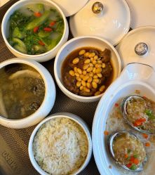 -安雅国际月子会所(拱北森宇富通店)