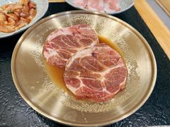 -臻牛烤肉