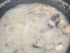 -陈大锅·岳阳鱼馆·地道岳阳菜(美食街店)