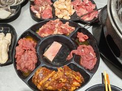 -啊美丽炭火烤肉(滑翔一店)