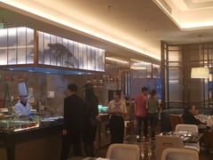 -云端西餐厅(南宁龙光那莲豪华精选酒店)