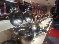 -蒙肥羊·酸汤潮牛·鲜牛肉火锅烤肉自助(岗顶店)