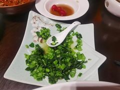 -丽华园·武汉地标楚菜餐厅(青山江滩店)