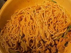 -鹤江桥·红油牛肉粉(SKP店)