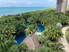 -三亚湾海居铂尔曼度假酒店