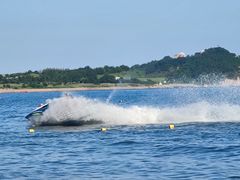 -青岛石老人海水浴场
