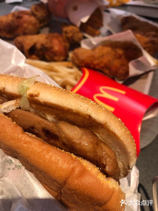 麦当劳(长政南街店)原味板烧鸡腿堡图片