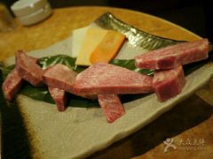 -炼火烤肉店