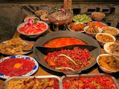 -萍姐火锅·公路夜市(武汉首店)