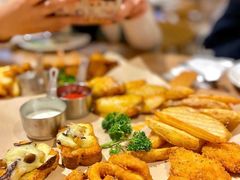-必胜客(WOW中央公园店)