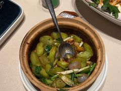 -八府香鸭·啫啫煲(华山路店)