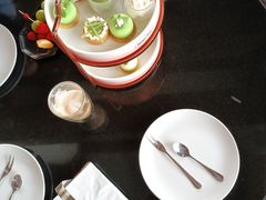 -亚龙湾喜来登·美景台大堂吧