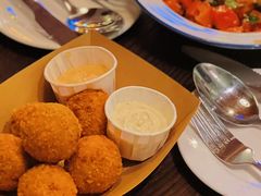 -瑞食酒馆 La Taverne Suisse