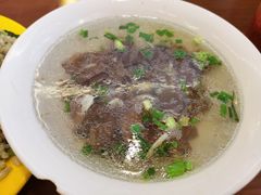鸡鸭血汤-舒蔡记生煎菜饭(云南中路店)