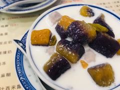 -广信牛奶甜品世家(台东店)