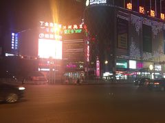 -唛霸KTV(卓悦广场店)