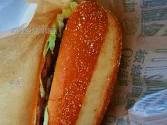 卤辣板烧鸡腿堡-麦当劳(一德路店)