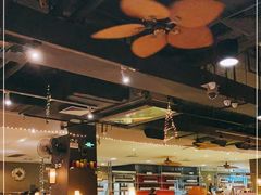 大堂-大头虾越式风味餐厅(光明广场店)
