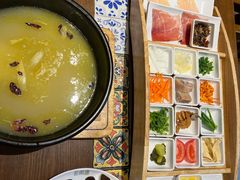 -芸南道·过桥米线(昆明老街旗舰店)
