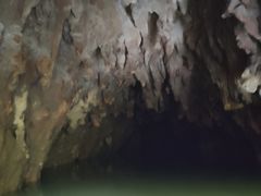 -怀托摩萤火虫洞