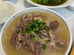 -新仙清汤牛腩(铜锣湾店)