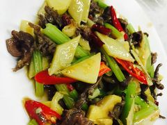 -美味海鲜大排档(明发美食地标店)