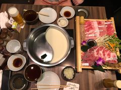 -我那覇豚肉店(カフーナ旭橋店)