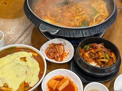 -喇喇排骨火锅·传统韩式脊骨汤(望京西园总店)