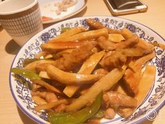 杏鲍菇炒牛柳-兔爸私家小厨(新北万达店)
