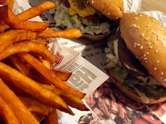 -The Habit Burger Grill 哈比特汉堡(复兴soho店)