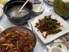 -范饭椰林川湘味海鲜·椰子鸡(三亚湾椰梦长廊店)