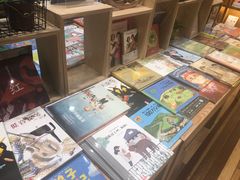 -猫的天空之城概念书店(印象城购物中心店)