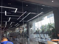 -威克健身游泳(万菱汇店)