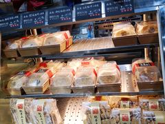 -啊噗吐呦现场烘焙(麦凯乐店)