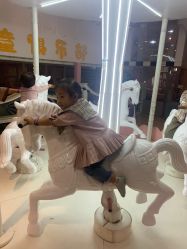 -多多淘儿童体验中心(重庆来福士店)